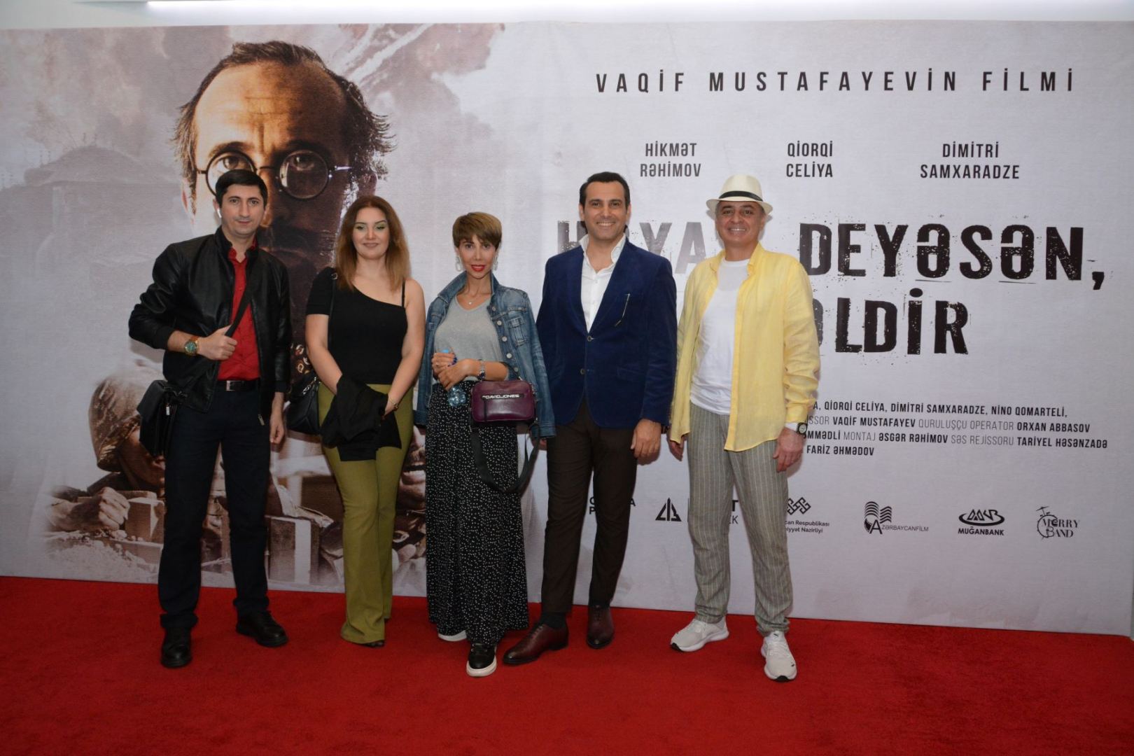 Аншлаг на показе фильма "Həyat, deyəsən, gözəldir" в CinemaPlus (ФОТО/ВИДЕО)