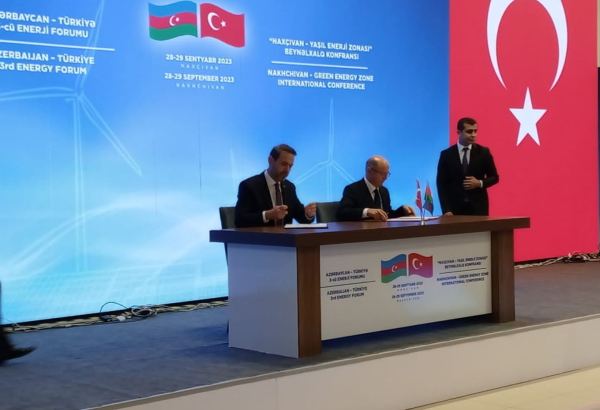 Azerbaijan, Türkiye sign protocol of III Energy Forum in Nakhchivan (PHOTO)