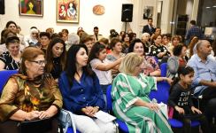 День учителя в Азербайджане отметили праздничным концертом (ФОТО)