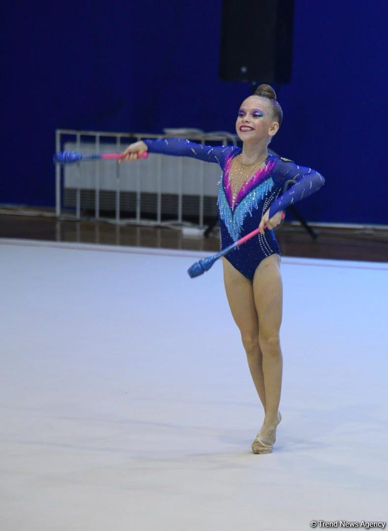 Стартовал второй день соревнований 28-го чемпионата Баку по художественной гимнастике (ФОТО)