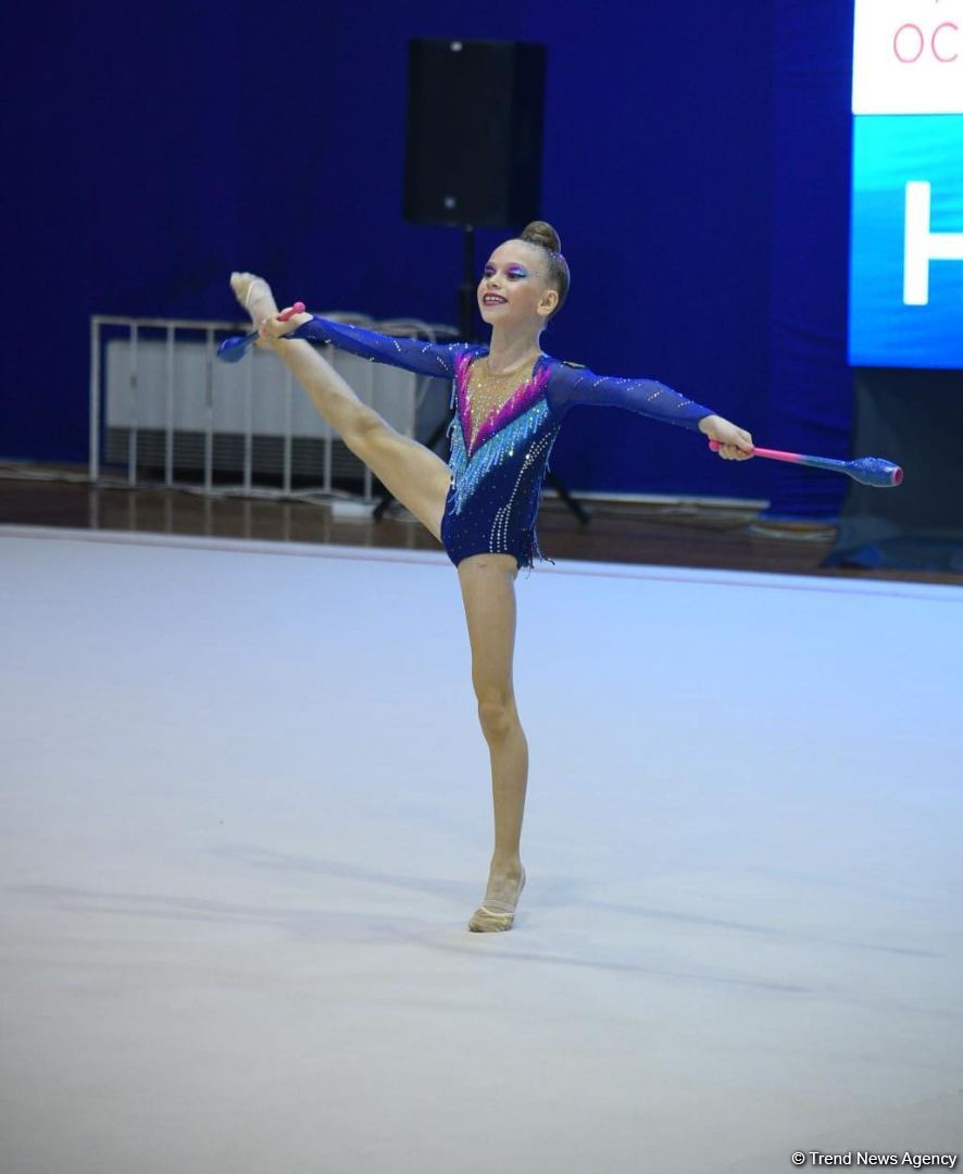 Стартовал второй день соревнований 28-го чемпионата Баку по художественной гимнастике (ФОТО)