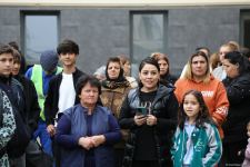 Еще один караван с бывшими вынужденными переселенцами прибыл в Физули (ФОТО)