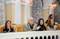 Магия удивительного мира музыки в Баку (ФОТО)