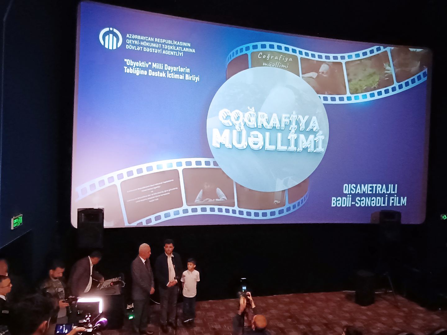 В Баку состоялась премьера фильма "Учитель географии",  посвященного пропавшим без вести в Карабахской войне (ФОТО)