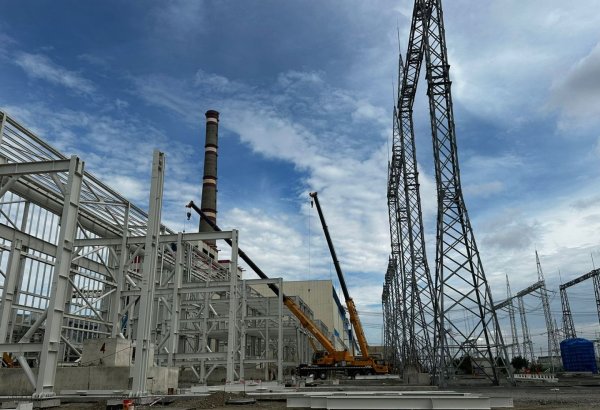 Крупные иранские заводы получили разрешение на импорт электроэнергии из Азербайджана и Турции