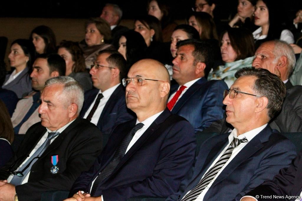 В Центре Гейдара Алиева проходит мероприятие "Гейдар Алиев и Президентские стипендиаты: стратегия, направленная на будущее" (ФОТО)