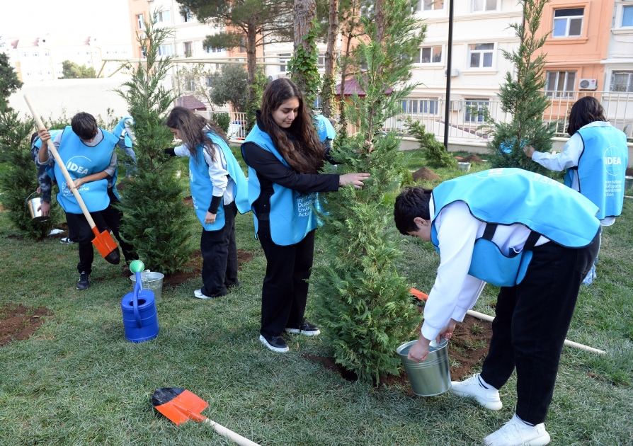 VP of Heydar Aliyev Foundation Leyla Aliyeva attends inauguration of another yard redeveloped under “Bizim həyət” project (PHOTO)