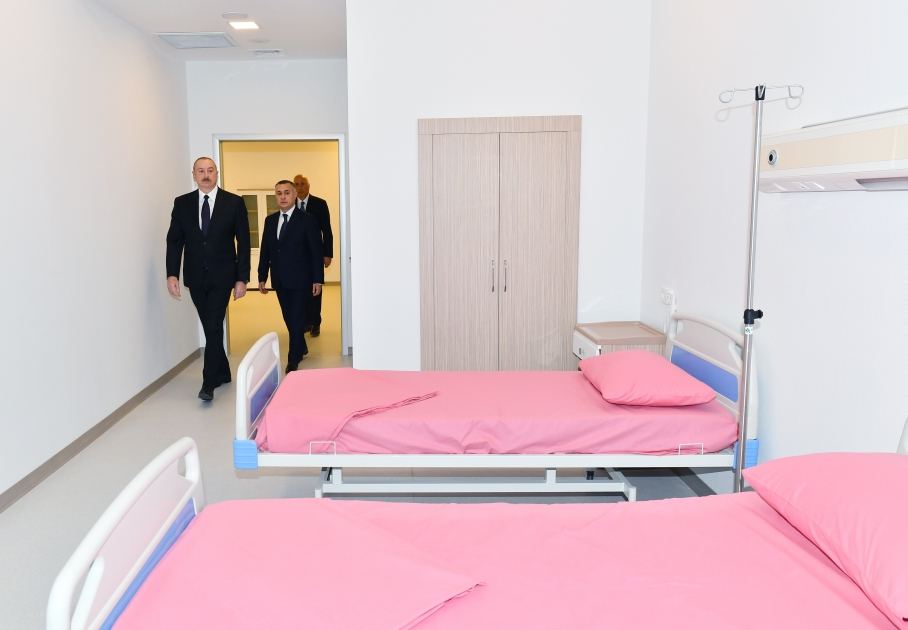 Президент Ильхам Алиев принял участие в открытии нового здания Сумгайытской городской больницы номер 2 (ФОТО/ВИДЕО)