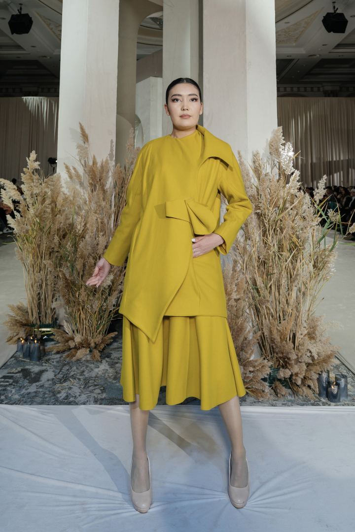"Коллаж" Гюльнары Халиловой с успехом представлен на Tengrii Fashion Week в Казахстане (ФОТО)