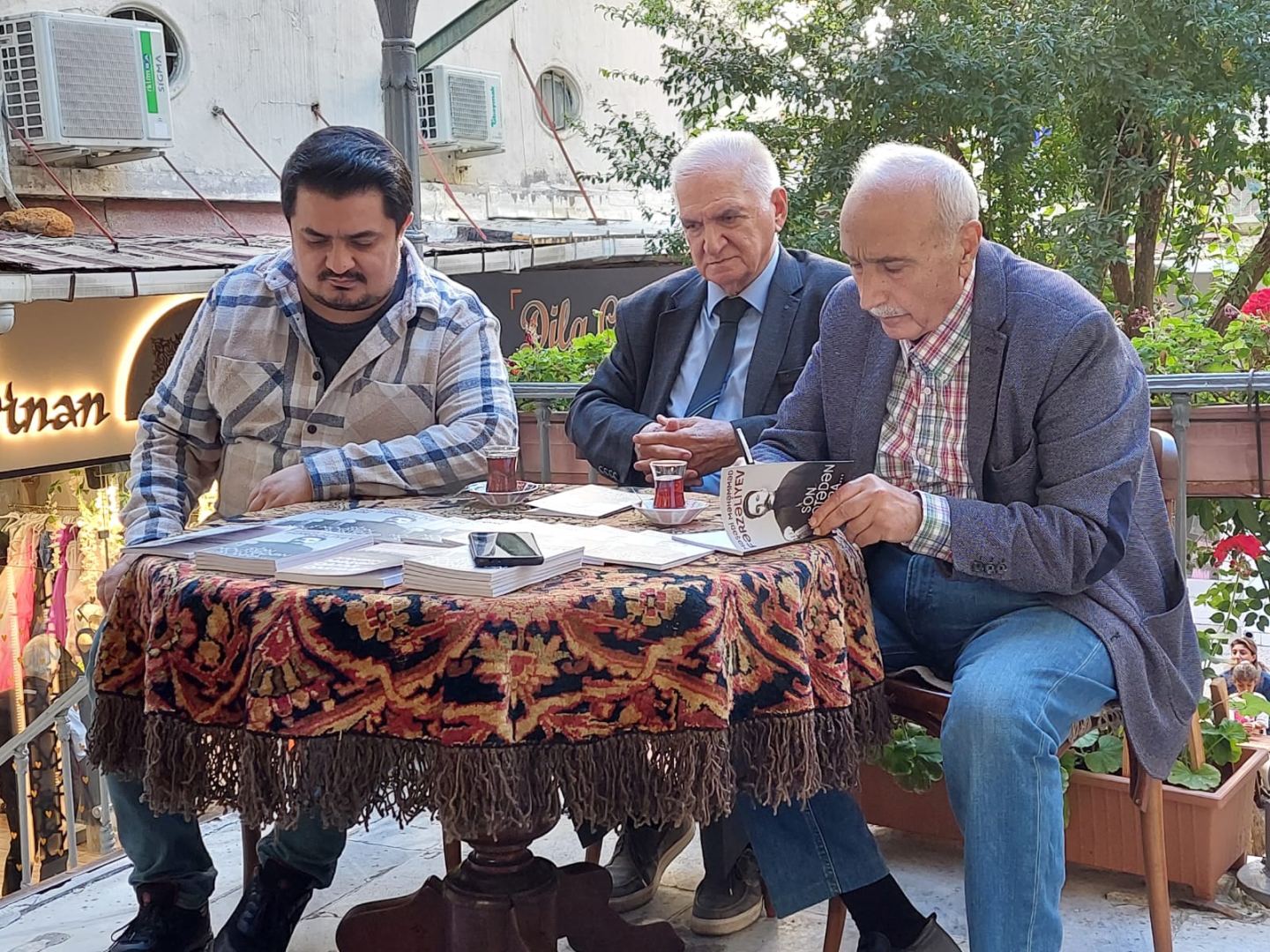 В Турции презентована книга об азербайджанском ханенде (ФОТО)