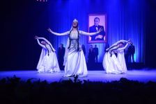 В ТЮЗ-е прошел вечер "El bilir ki, sən mənimsən", посвященный 100-летию великого лидера Гейдара Алиева (ФОТО)