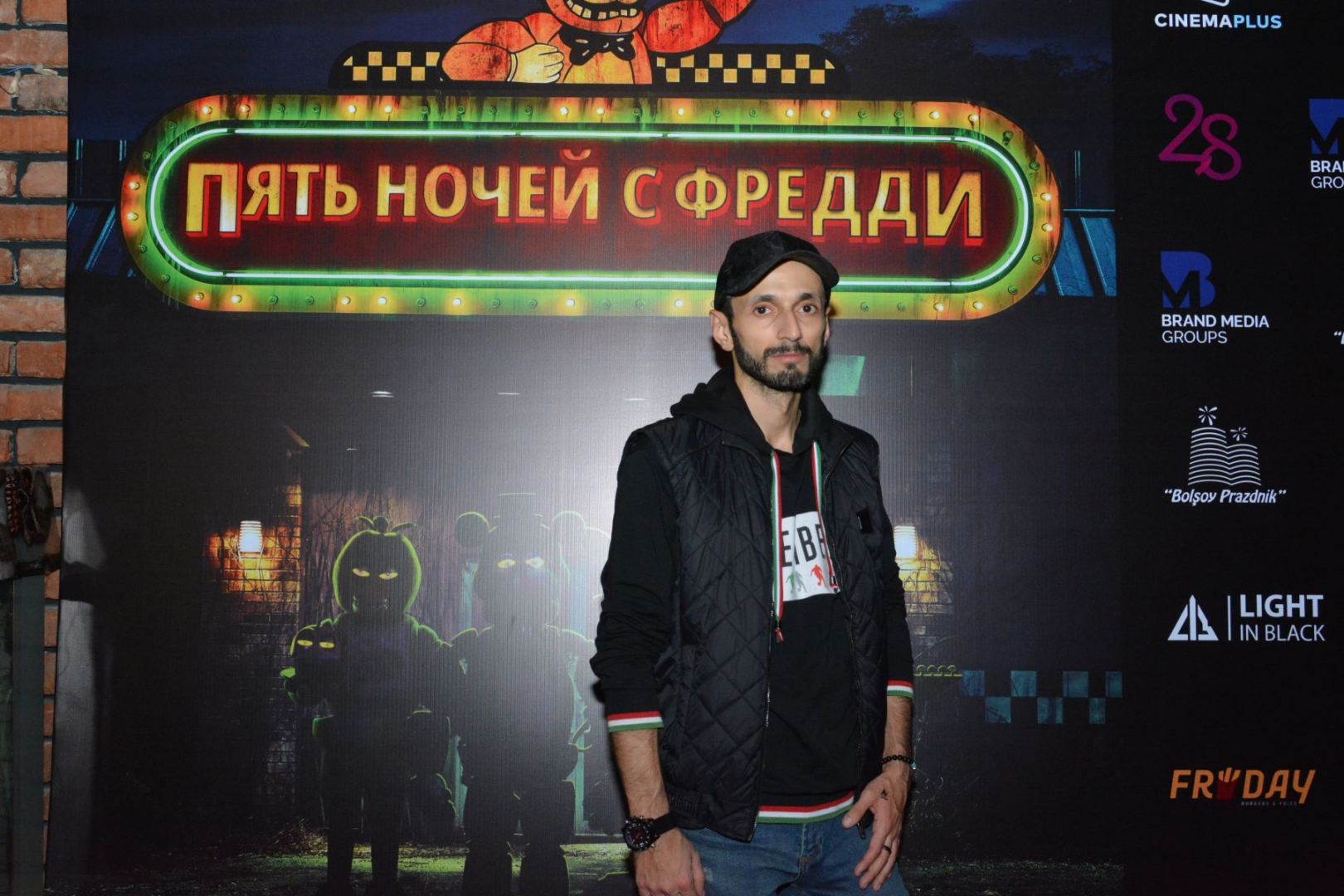 Накануне Хэллоуина в Баку: что случается, когда наступает темнота? (ФОТО/ВИДЕО)