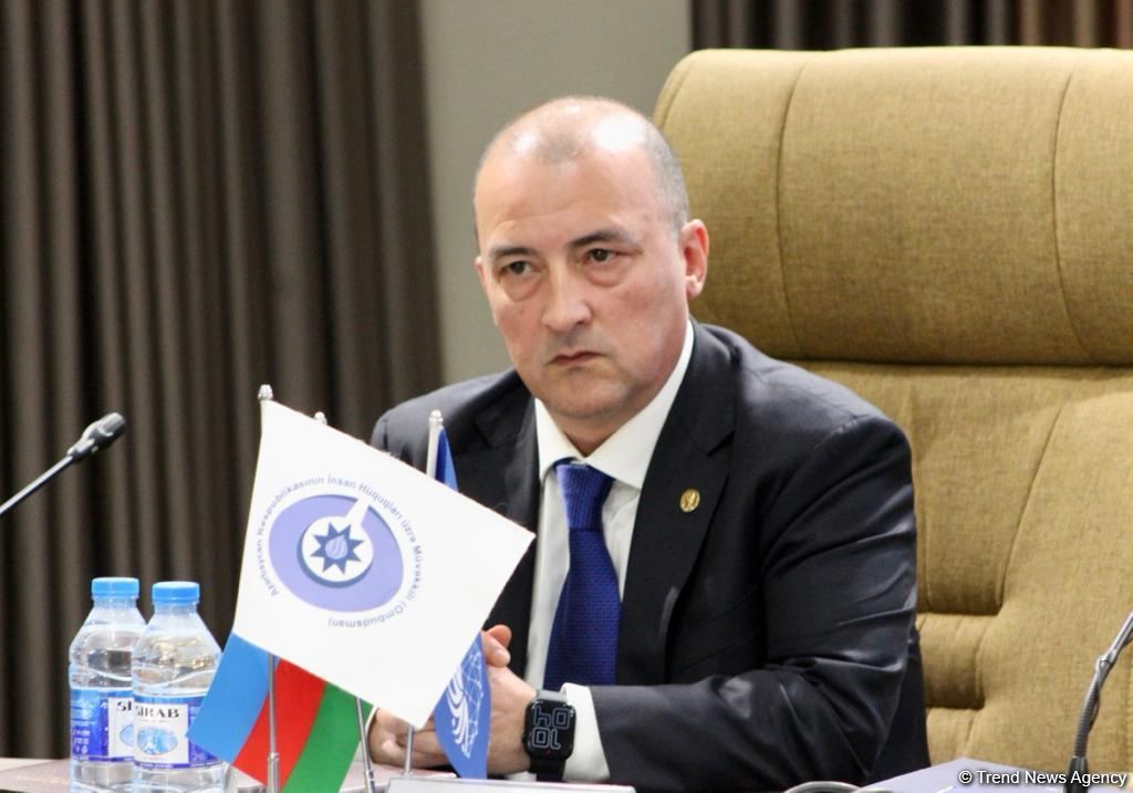 В Баку прошла презентация отчета о преступлениях на почве ненависти в отношении азербайджанцев (ФОТО)