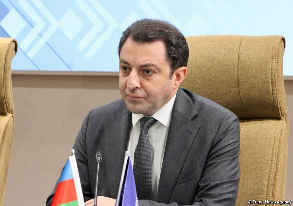 В Баку прошла презентация отчета о преступлениях на почве ненависти в отношении азербайджанцев (ФОТО)