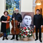 "Демон виолончели" выступил в Баку (ФОТО)