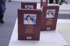 В Баку состоялась презентация книги Насихи Кенжиной "Ербол - шехид Карабаха" о герое из Казахстана  (ФОТО)
