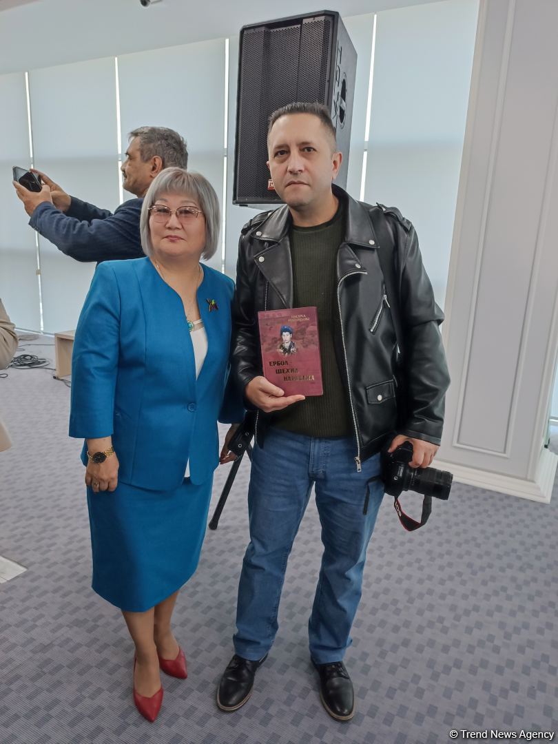 В Баку состоялась презентация книги Насихи Кенжиной "Ербол - шехид Карабаха" о герое из Казахстана  (ФОТО)