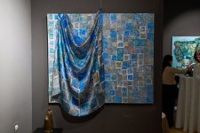 Какая красота! Произведения азербайджанских художников перенесены на шелк (ФОТО)