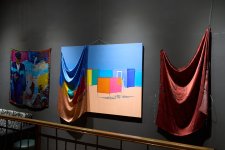 Какая красота! Произведения азербайджанских художников перенесены на шелк (ФОТО)