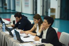 Проходят соревнования чемпионата Азербайджана и первенства Баку по мужской и женской спортивной гимнастике (ФОТО)