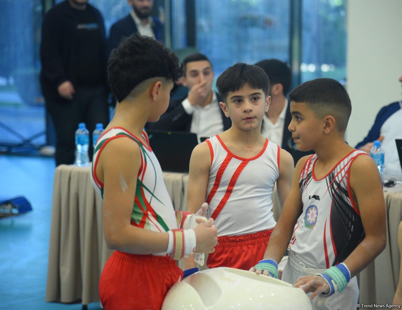 Проходят соревнования чемпионата Азербайджана и первенства Баку по мужской и женской спортивной гимнастике (ФОТО)