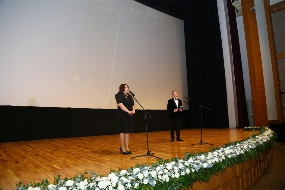 В Баку открылся CINEMO Mobil Film Festival - фестиваль фильмов, снятых на мобильный телефон (ФОТО)