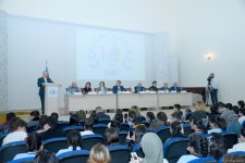 В Бакинском филиале МГУ имени М.В. Ломоносова прошел День открытых дверей на 2024/2025 учебный год (ФОТО)
