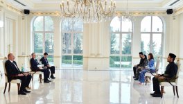 Президент Ильхам Алиев принял верительные грамоты новоназначенного посла Малайзии (ФОТО/ВИДЕО)