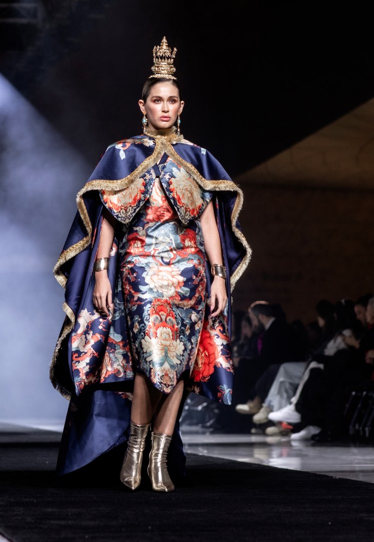 Baku Fashion Week 2023 – от огненного танца и роскошных тканей до национальных мотивов (ФОТО)