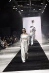 Baku Fashion Week 2023 – от огненного танца и роскошных тканей до национальных мотивов (ФОТО)
