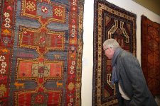 В Баку открылась выставка "Западно-азербайджанские ковры: историческая память наших орнаментов" (ФОТО)