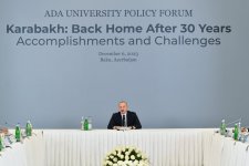 Президент Ильхам Алиев принял участие в Форуме «Карабах: Возвращение домой спустя 30 лет. Достижения и трудности» (ВИДЕО/ФОТО)