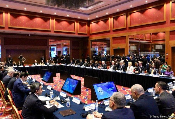 Baku hosts VI meeting of Azerbaijan-UK joint commission on economic co-op (PHOTO)