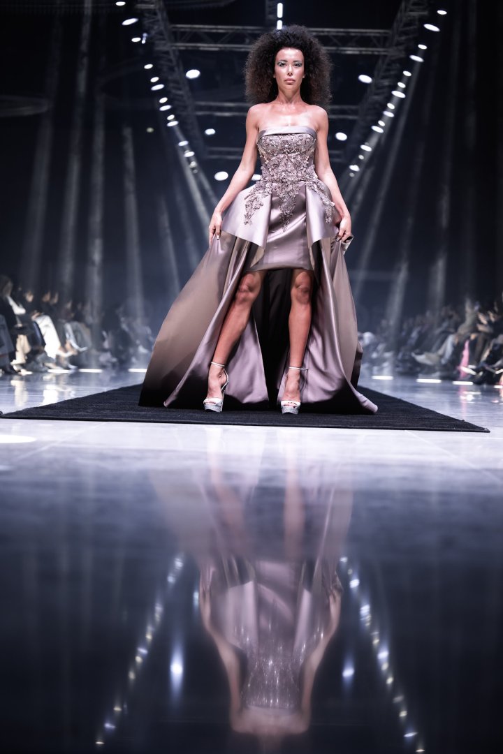Baku Fashion Week 2023 – от элегантности и модернизма до петроглифов Гобустана (ФОТО)