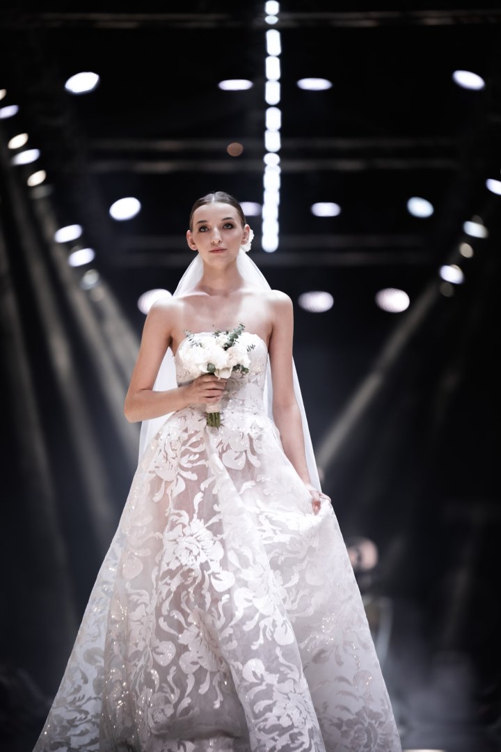 Baku Fashion Week 2023 – от элегантности и модернизма до петроглифов Гобустана (ФОТО)