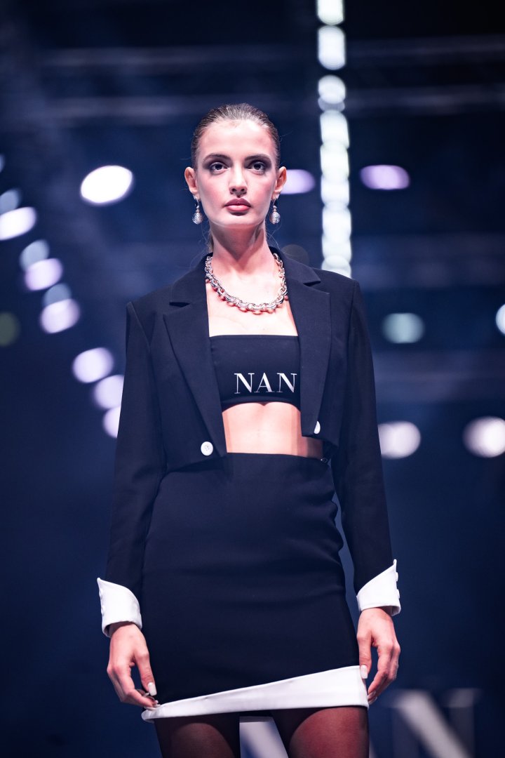 Baku Fashion Week 2023 – от элегантности и модернизма до петроглифов Гобустана (ФОТО)