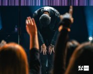 Грандиозно, ярко, эмоционально – сольный концерт EMINа в Баку (ФОТО)