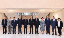 Президент Ильхам Алиев принял делегацию во главе с председателем парламента Грузии (ФОТО)