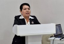 В Баку прошла презентация книги Севиль Гасановой "Hüseyn Cavidin ədəbi-bədii irsi mətbuatda" (ФОТО)