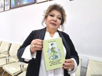 В Баку прошла презентация книги Севиль Гасановой "Hüseyn Cavidin ədəbi-bədii irsi mətbuatda" (ФОТО)
