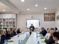В Баку прошла презентация книги Севиль Гасановой "Hüseyn Cavidin ədəbi-bədii irsi mətbuatda" (ФОТО)