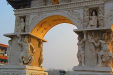 Урумчи глазами азербайджанца – Красная гора, Храм Красного света, крупнейший в мире базар, деликатесы (ВИДЕО, ФОТО)