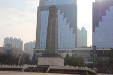 Урумчи глазами азербайджанца – Красная гора, Храм Красного света, крупнейший в мире базар, деликатесы (ВИДЕО, ФОТО)