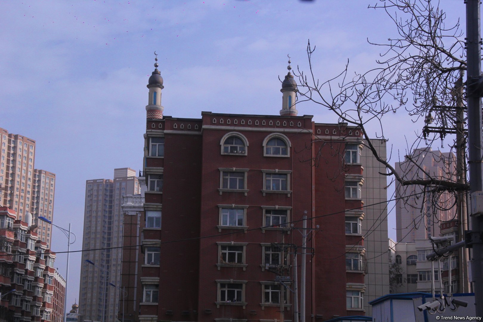 Урумчи глазами азербайджанца – Красная гора, Храм Красного света, крупнейший в мире базар, деликатесы (ВИДЕО, ФОТО)