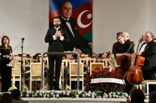В Баку прошел вечер классической музыки, посвященный памяти великого лидера Гейдара Алиева (ФОТО)