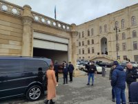 В Баку проходит церемония прощания с народным артистом Рамизом Меликом (ФОТО)