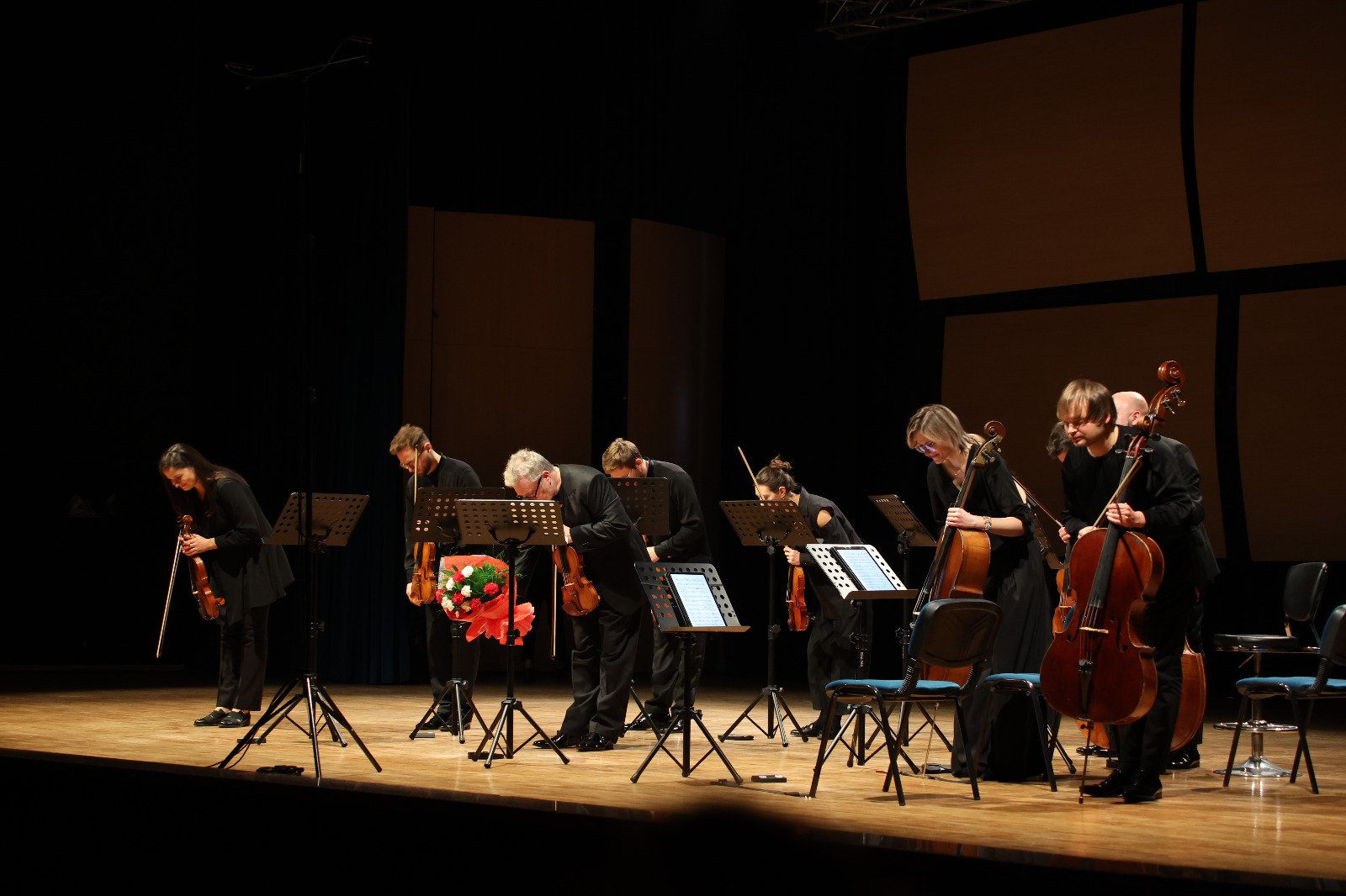 Две страны, два оркестра - Kremerata Baltika и Baku Chamber Orchestra. Грандиозный концерт в Анкаре (ФОТО)