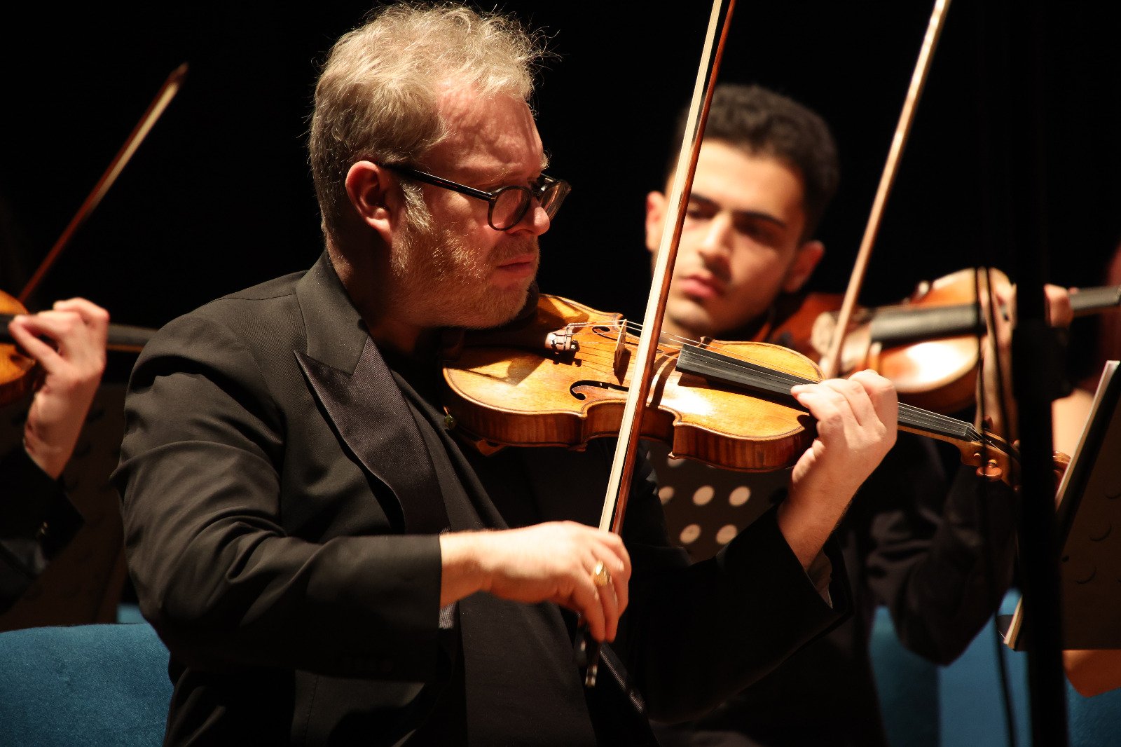 Две страны, два оркестра - Kremerata Baltika и Baku Chamber Orchestra. Грандиозный концерт в Анкаре (ФОТО)