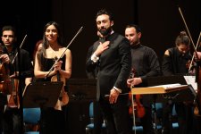 Две страны, два оркестра - Kremerata Baltika и Baku Chamber Orchestra. Грандиозный концерт в Анкаре (ФОТО)