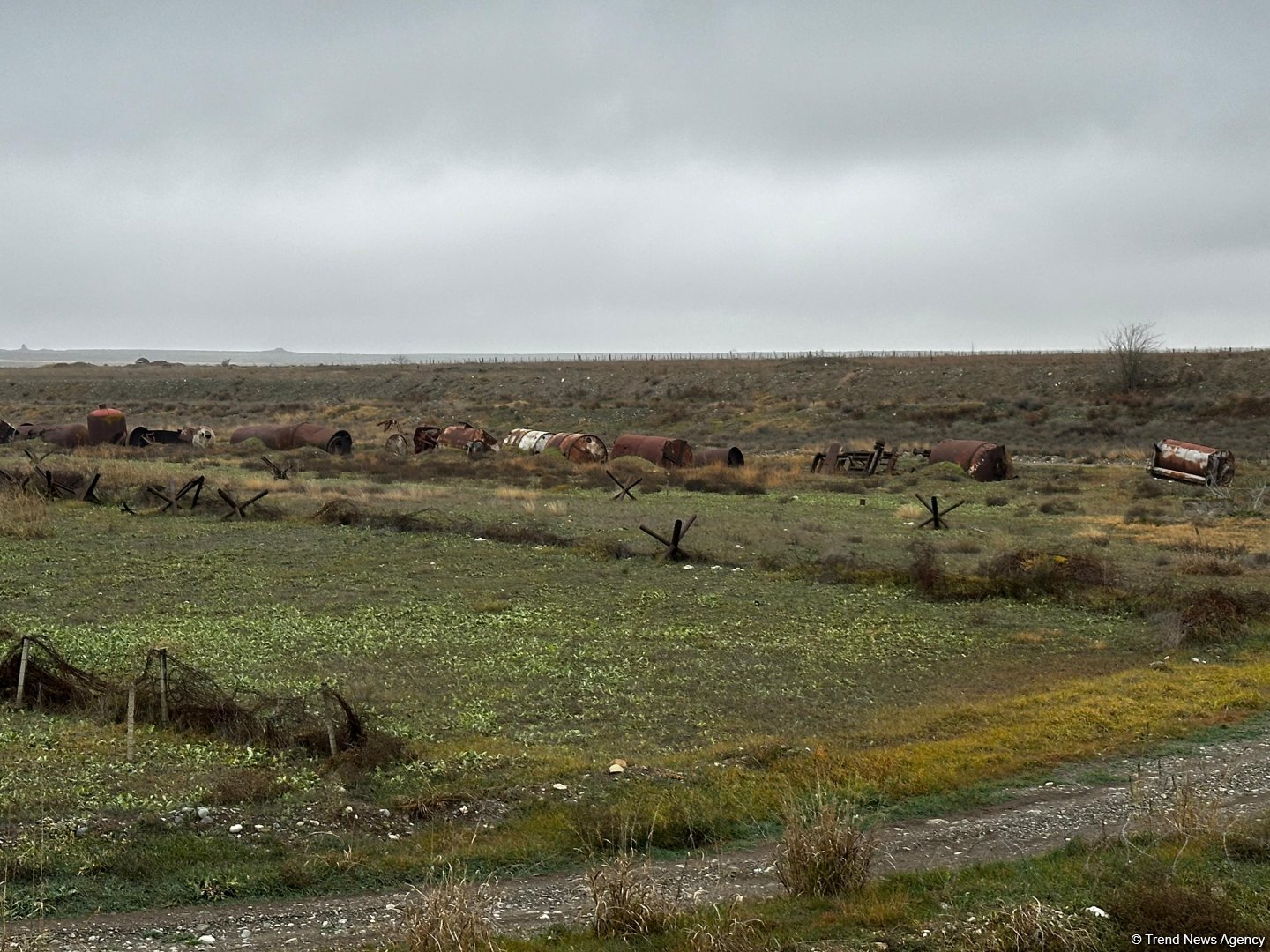 Anti-tank cut, metal spikes, razor wire, mine areas - View of Azerbaijan's Aghdara (PHOTO)